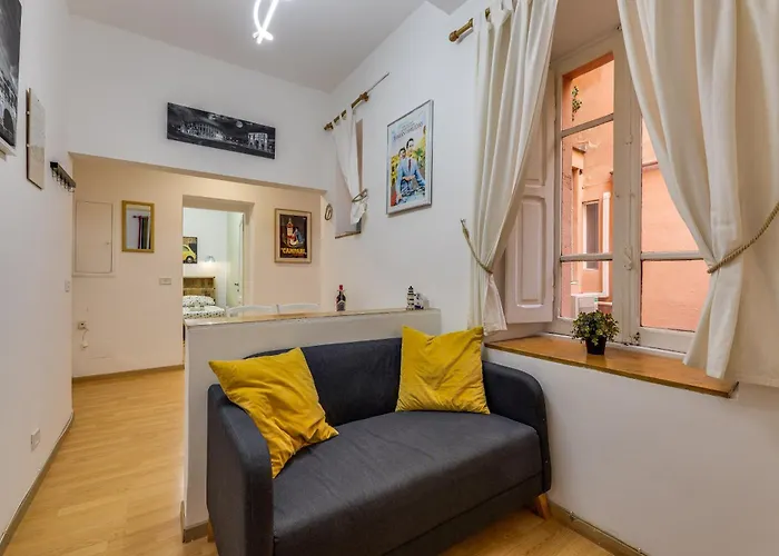 Gladiator's House Apartment
